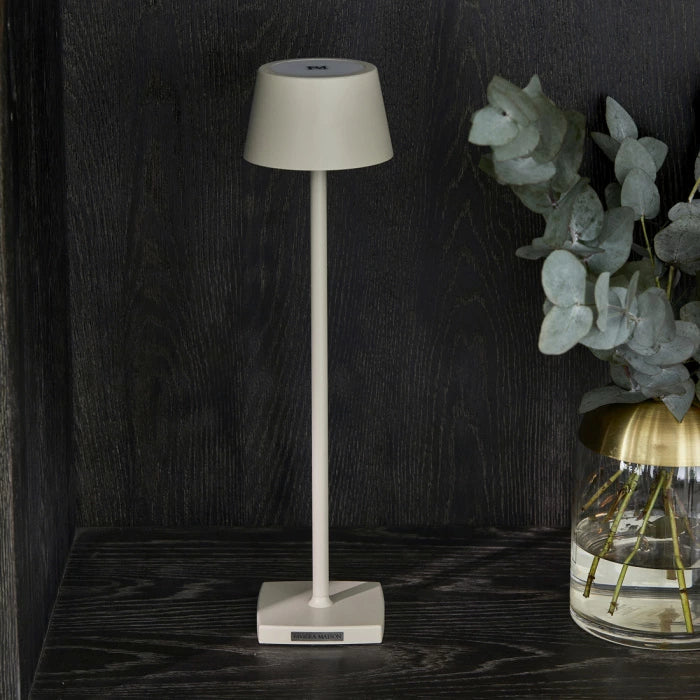 Luminee USB Table lamp