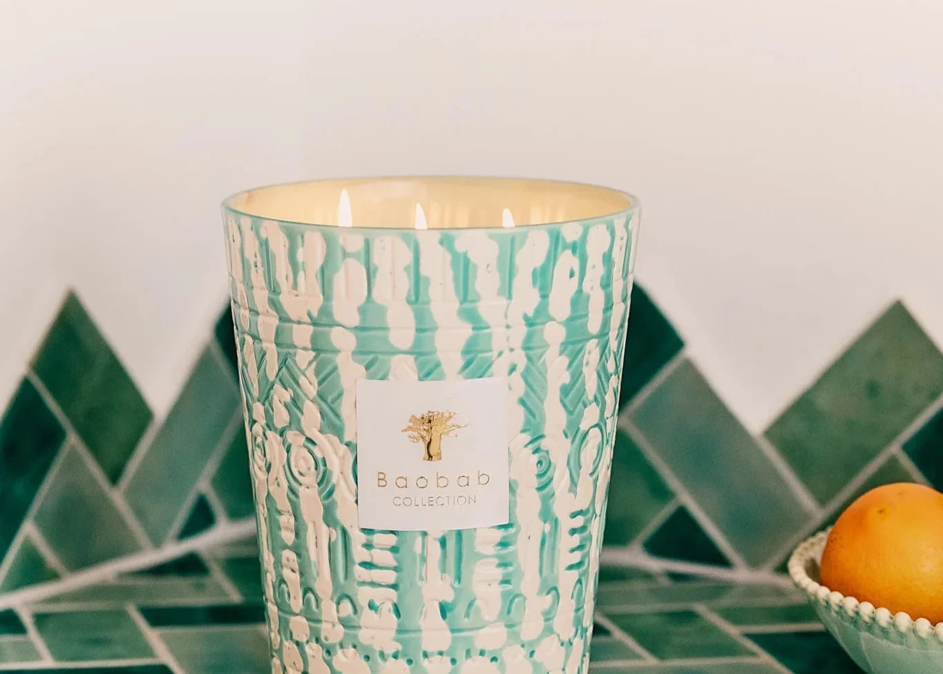 Utopia Candle