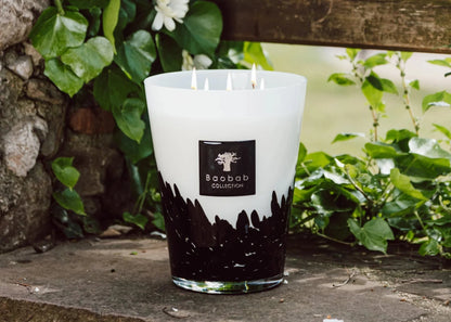 Feathers Candle