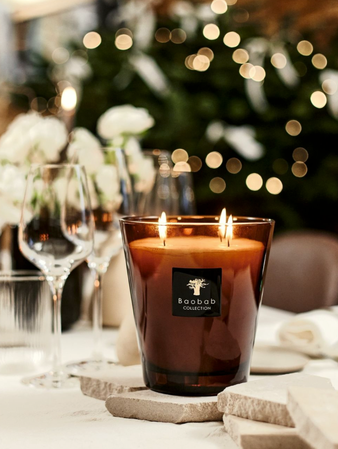 Les Prestigieuses Cuir de Russie Candle