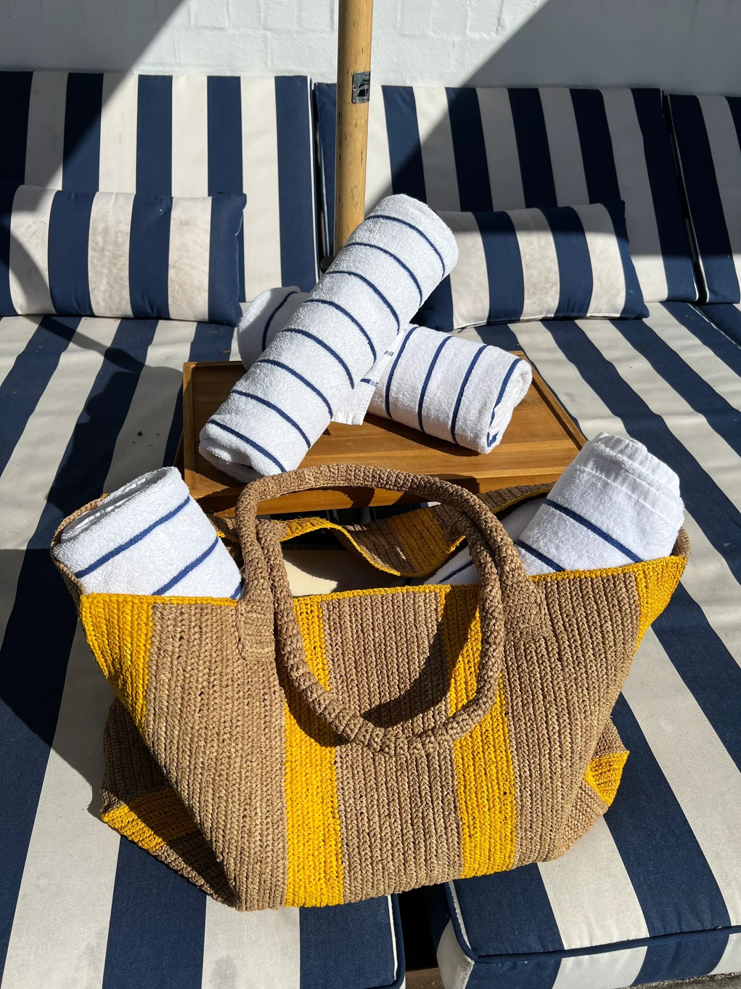 Raffia Weekender Bag Hamptons Sand-Sunshine